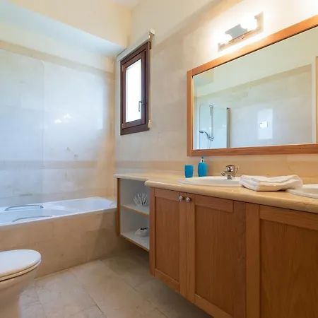 Villa Rhea - 398 Kouklia
